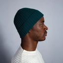 Berretto da uomo verdone in 100% cashmere a costina larga con risvolto – Dandy Street