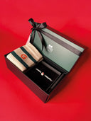 Dandy Street - vendita online gioielli e accessori da uomo per San Valentino - Gift Set calzino con iniziali in spugna e braccialetto in argento e murrina centrale con cuore