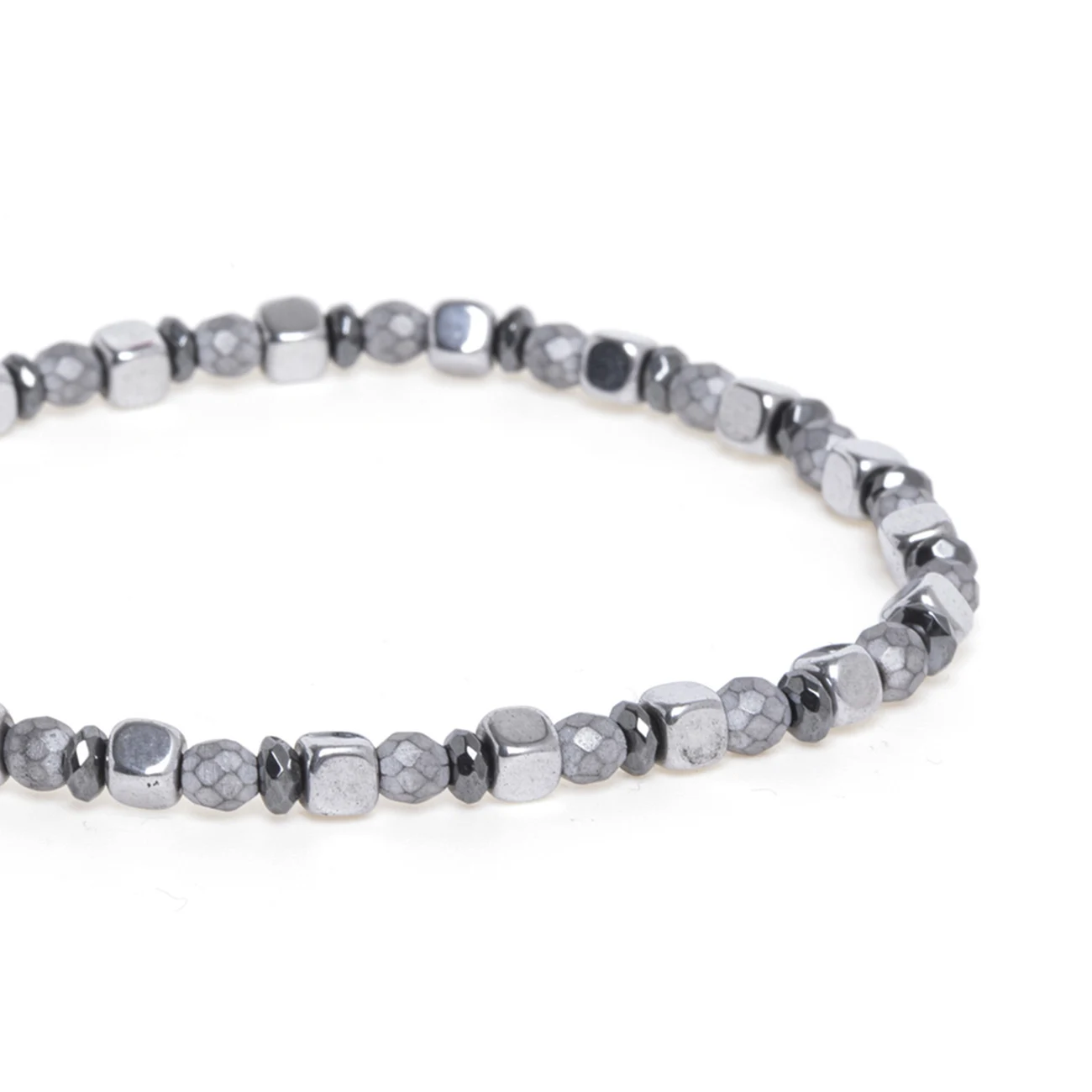 Dandy Street - shop online bracciali uomo di tendenza - bracciale elastico - bracciale uomo realizzato in italia - bracciale pietre naturali ematite - Honeys Dandy Street - shop online bracciali uomo di tendenza - bracciale elastico - bracciale uomo realizzato in italia - bracciale pietre naturali ematite - Honeys