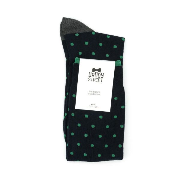 Calzini classici ed eleganti da uomo con stilosi pois in caldo cotone