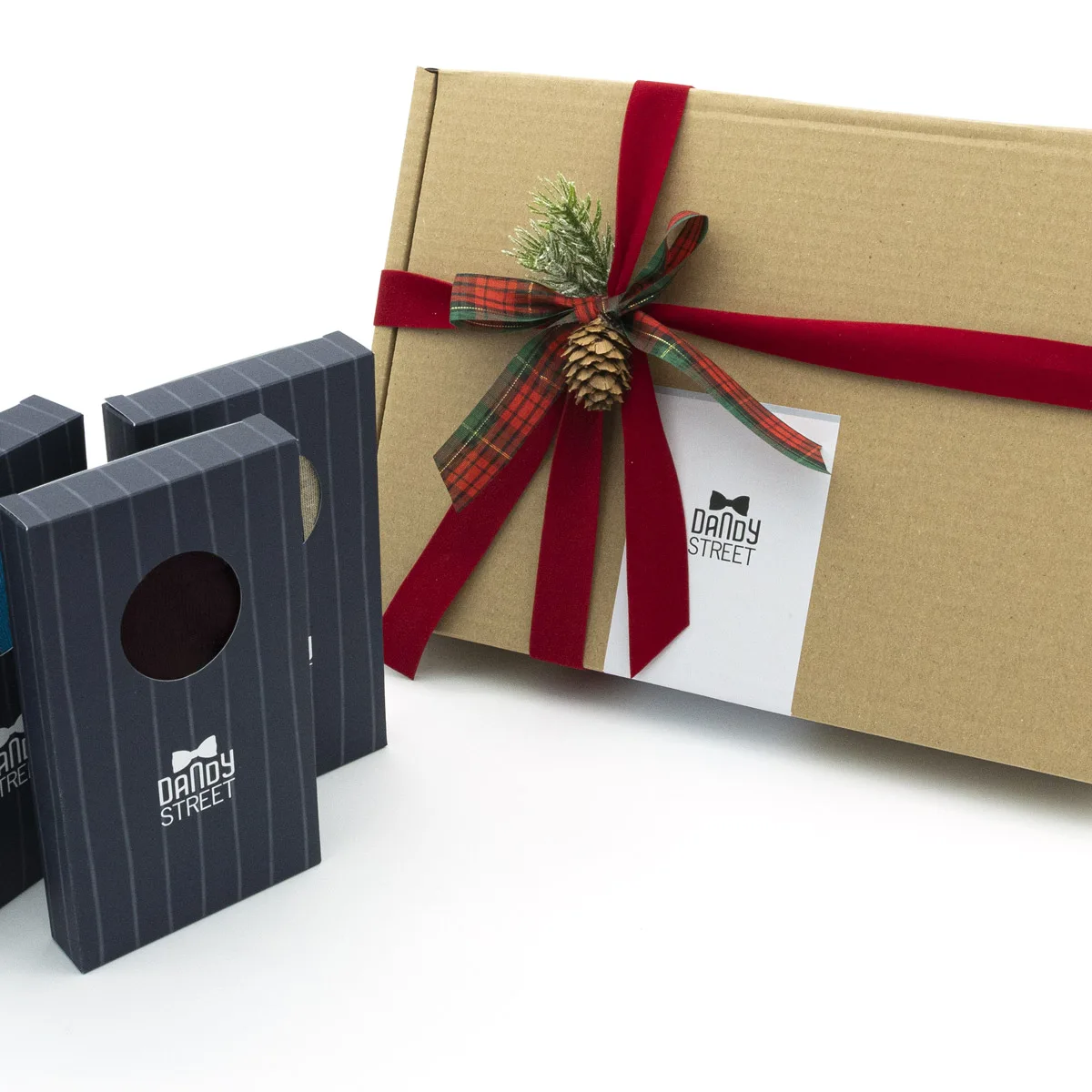 Dandy Street - shop online - accessori uomo - calzini uomo in cotone - calze eleganti - calzini fantasia - set di Natale - box Natalizio Dandy Street - shop online - accessori uomo - calzini uomo in cotone - calze eleganti - calzini fantasia - set di Natale - box Natalizio