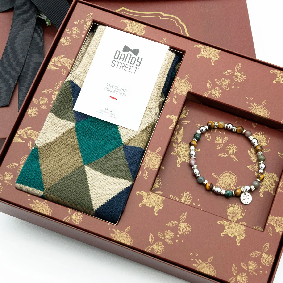 Dandy Street - shop online - accessori uomo - bracciali pietre naturali - bracciali uomo argento - calzini eleganti uomo - calzini caldo cotone - Set bracciale e calzino uomo - Christmas set #07 Dandy Street - shop online - accessori uomo - bracciali pietre naturali - bracciali uomo argento - calzini eleganti uomo - calzini caldo cotone - Set bracciale e calzino uomo - Christmas set #07