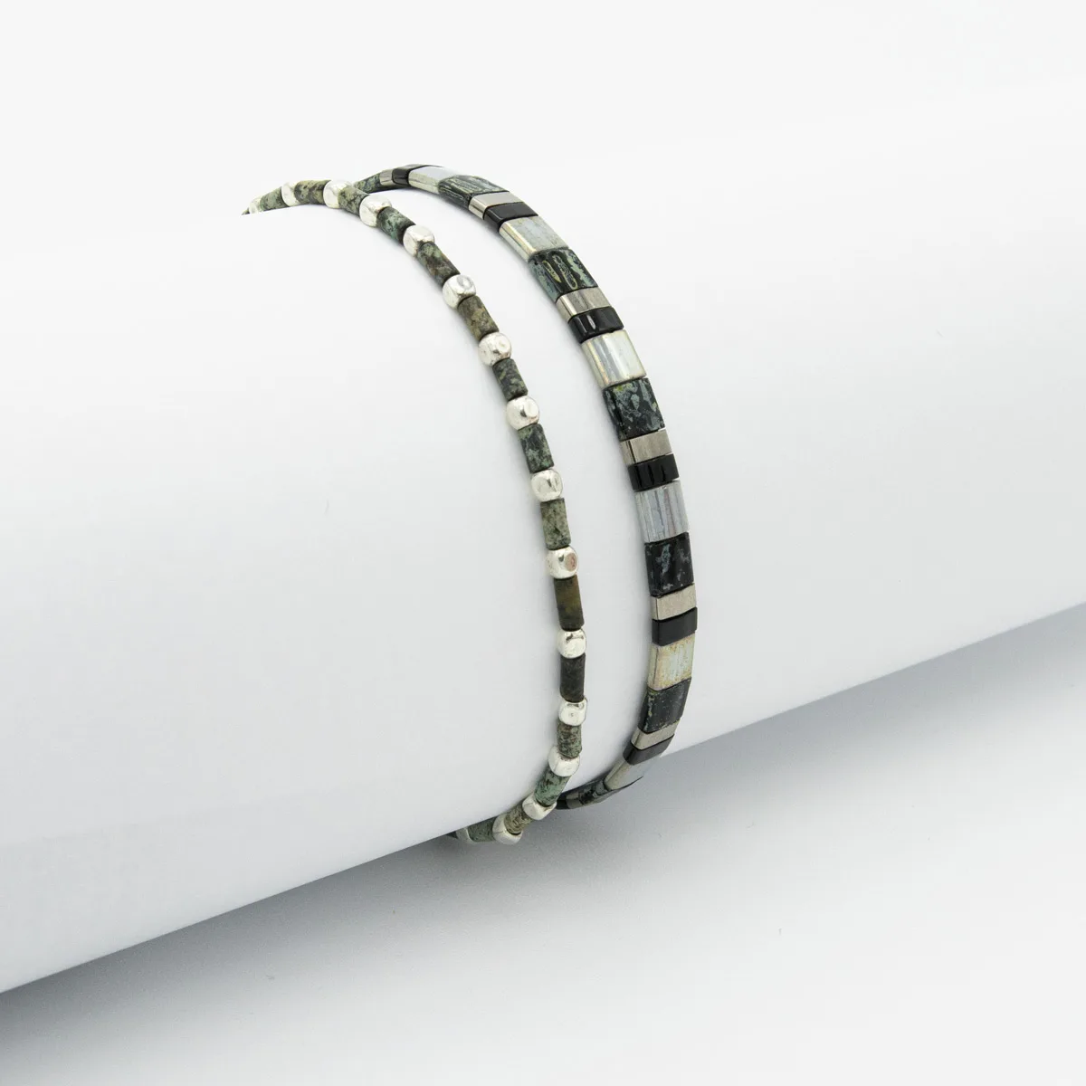 Dandy Street - shop online - gioielli uomo - Set di Natale - bracciali uomo in argento e pietre naturali - Box Natale bracciali uomo - Christmas Box #02 Dandy Street - shop online - gioielli uomo - Set di Natale - bracciali uomo in argento e pietre naturali - Box Natale bracciali uomo - Christmas Box #02