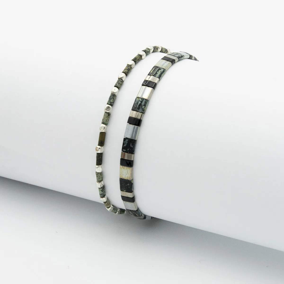 Dandy Street - shop online - gioielli uomo - Set di Natale - bracciali uomo in argento e pietre naturali - Box Natale bracciali uomo - Christmas Box #02 Dandy Street - shop online - gioielli uomo - Set di Natale - bracciali uomo in argento e pietre naturali - Box Natale bracciali uomo - Christmas Box #02