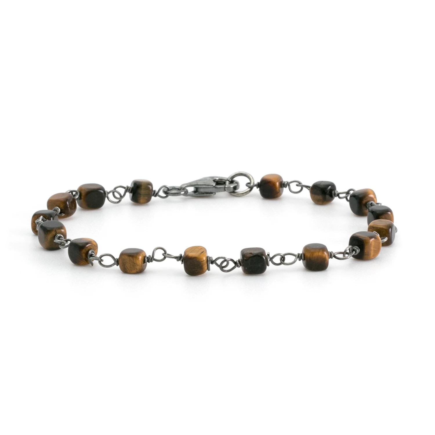 Dandy Street - shop online bracciali uomo di tendenza - bracciali con pietre naturali - bracciali in argento 925 - accessorio uomo con occhio di tigre - Anselmo