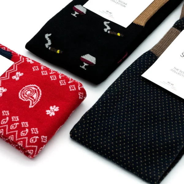 Dandy Street - shop online - accessori uomo - calzini uomo in cotone - calze eleganti - calzini fantasia - set di Natale - box Natalizio - calze uomo per regalo di Natale - Socks Box #01