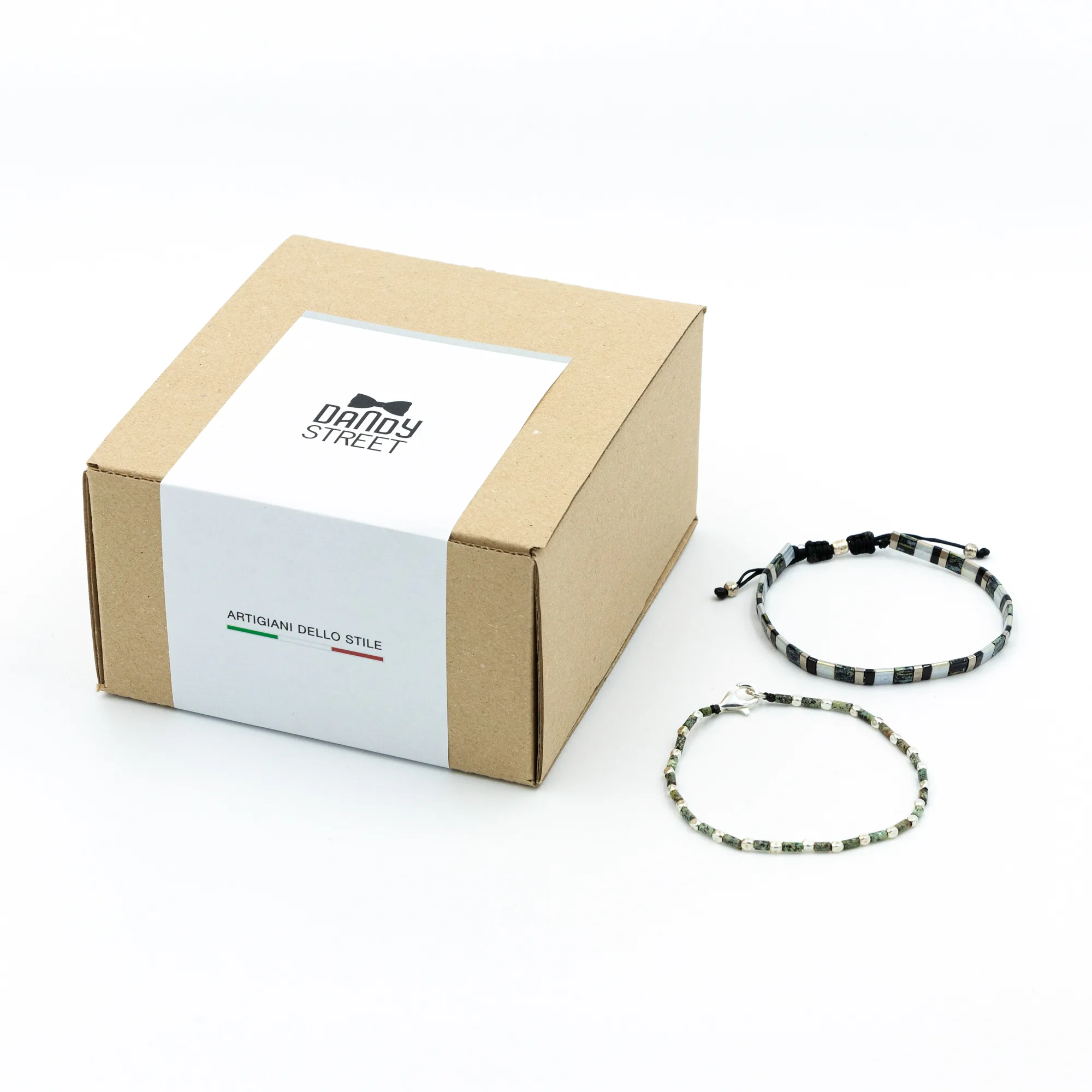 Dandy Street - shop online - accessori e gioielli uomo - set di due bracciali - Regalo da uomo per compleanni - Gift Box #01 Dandy Street - shop online - accessori e gioielli uomo - set di due bracciali - Regalo da uomo per compleanni - Gift Box #01