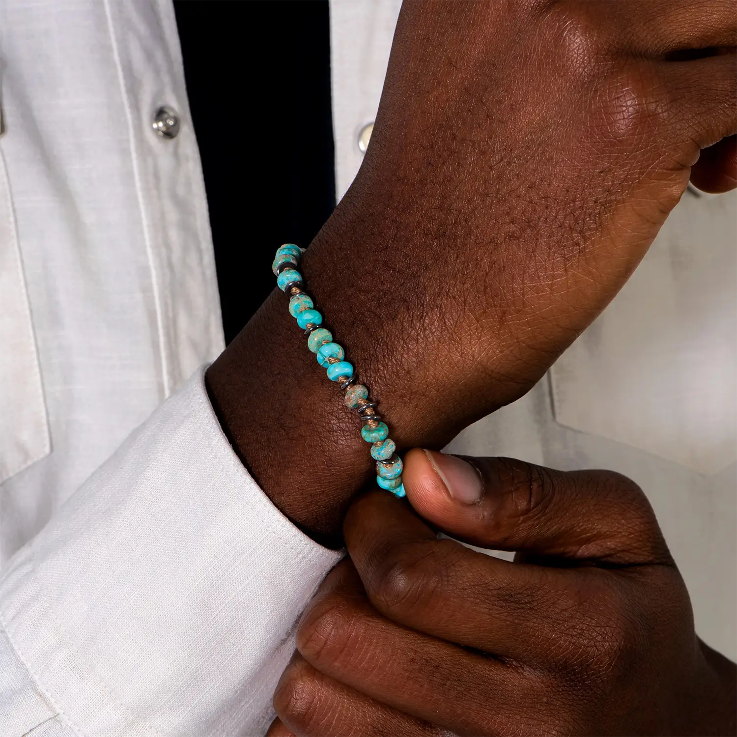 Dandy Street - shop online bracciali uomo di tendenza - Braciali uomo con pietre e argento 925 - Bracciale diaspro imperiale turchese - Munray Dandy Street - shop online bracciali uomo di tendenza - Braciali uomo con pietre e argento 925 - Bracciale diaspro imperiale turchese - Munray