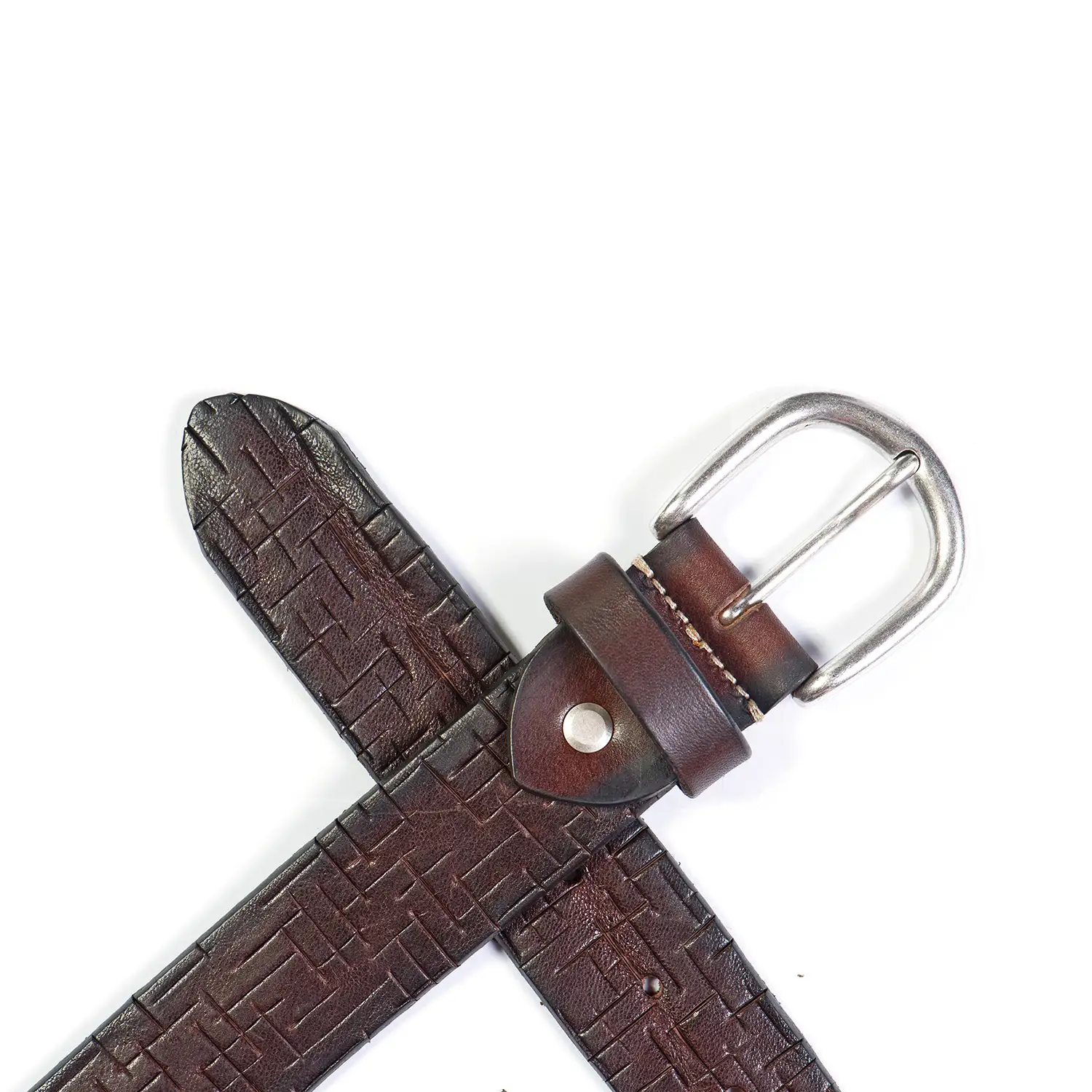Dandy Street - vendita online - accessori uomo - cintura uomo cuoio - cintura artigianale - cintura pelle - Cintura uomo dallo stile deciso - Leonis Dandy Street - vendita online - accessori uomo - cintura uomo cuoio - cintura artigianale - cintura pelle - Cintura uomo dallo stile deciso - Leonis