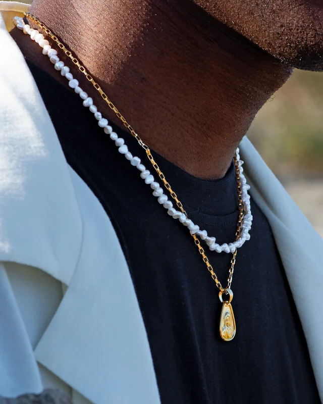 Beautiful 

#dandystreetstyle #dandystreet #madeinitaly #handmade #handmadejewelry #jewelry #jewels #italy