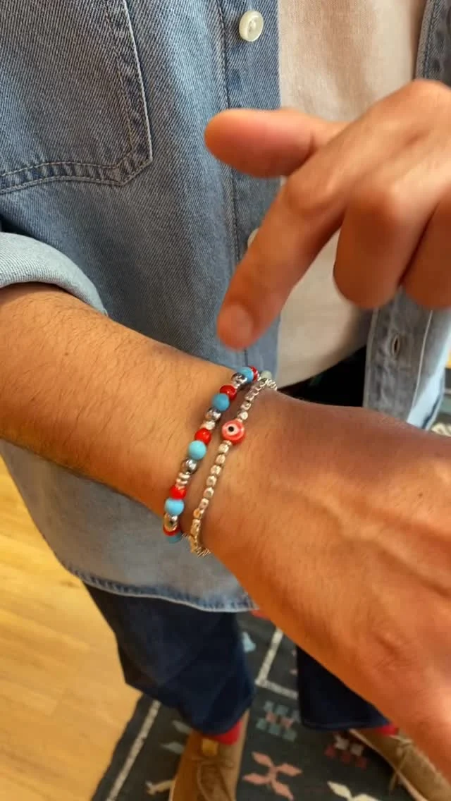 Questo abbonamento è davvero bellissimo ❤️🩵

#dandystreetstyle #dandystreet #madeinitaly #handmade #handmadejewelry #jewelry #jewels #bracelet #summer